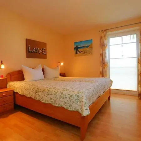 Haus Undine 09 *